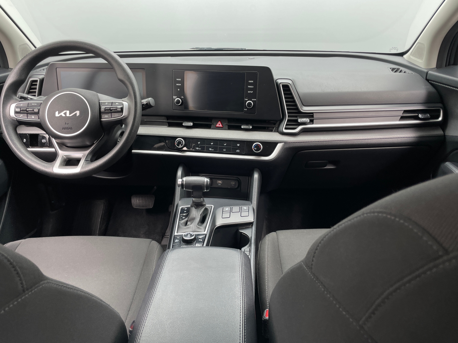 Thumbnail: 2024 Kia Sportage - 3