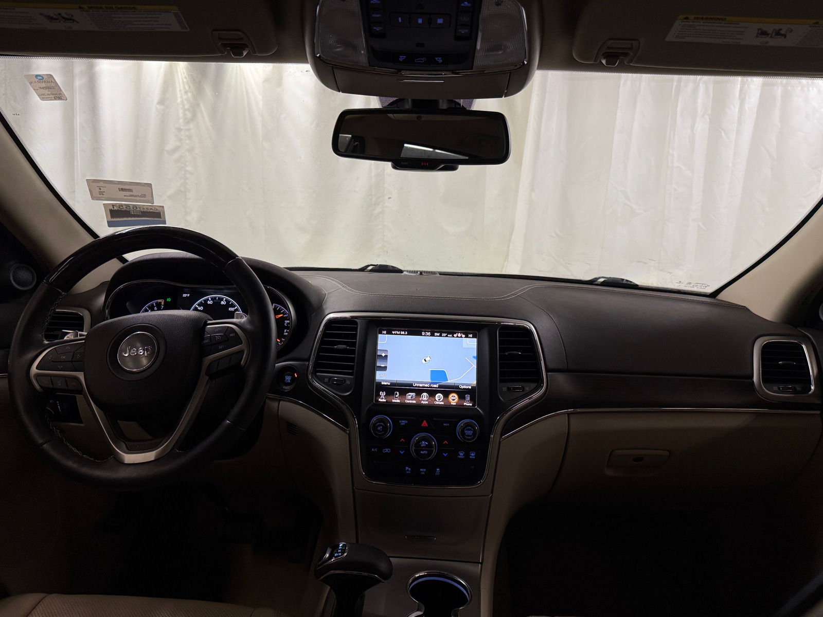 Thumbnail: 2015 Jeep Grand Cherokee - 2