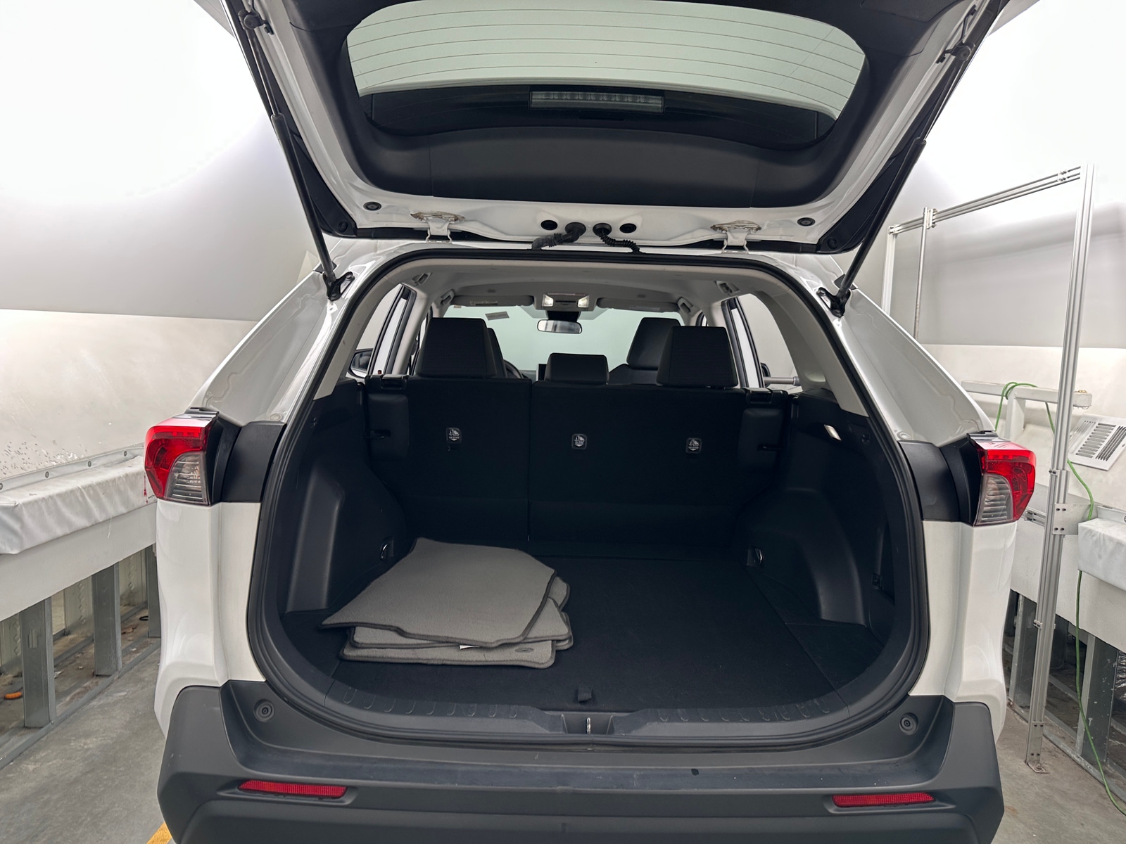 Thumbnail: 2024 Toyota RAV4 - 7