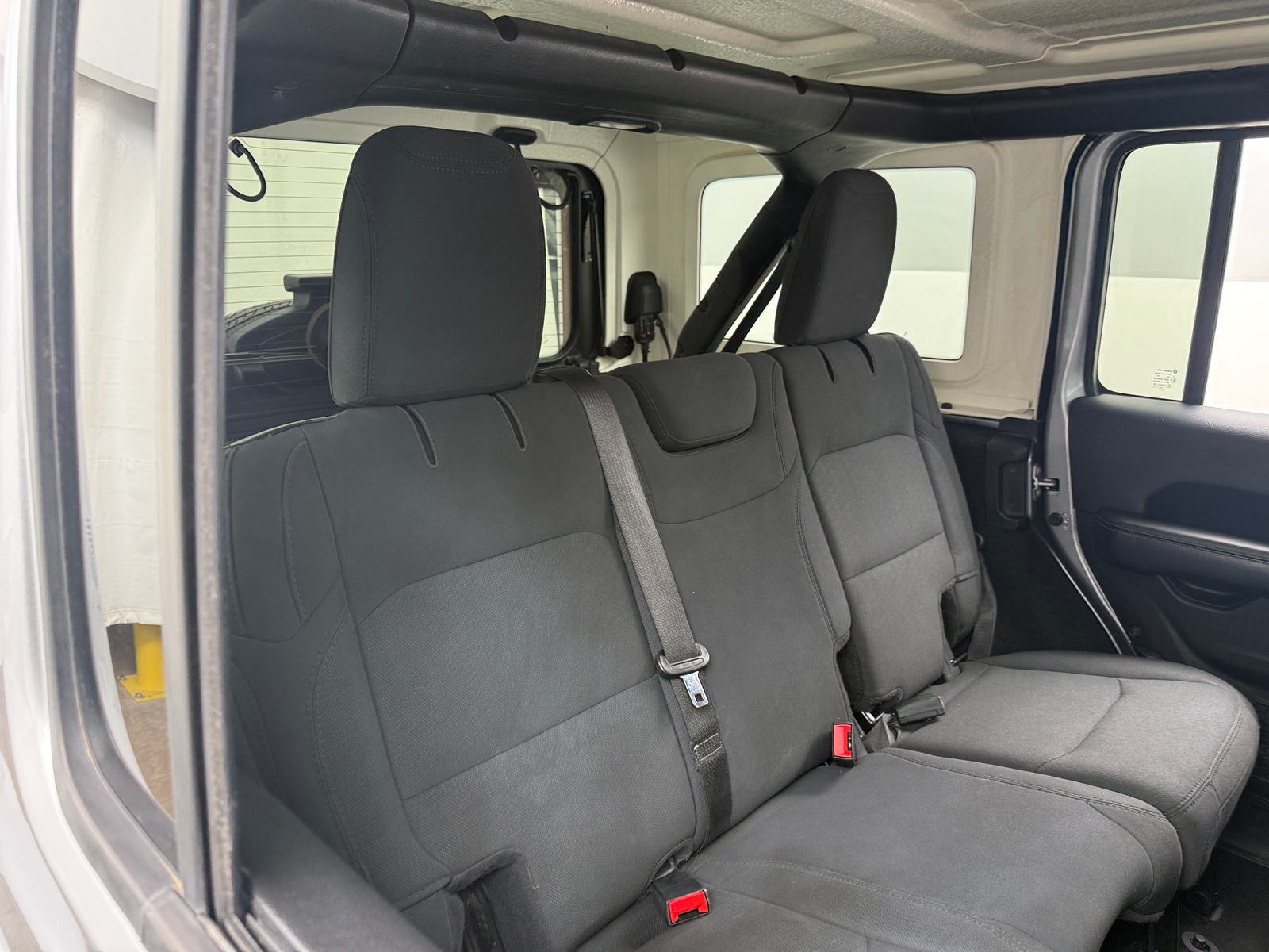 Thumbnail: 2020 Jeep Wrangler - 6