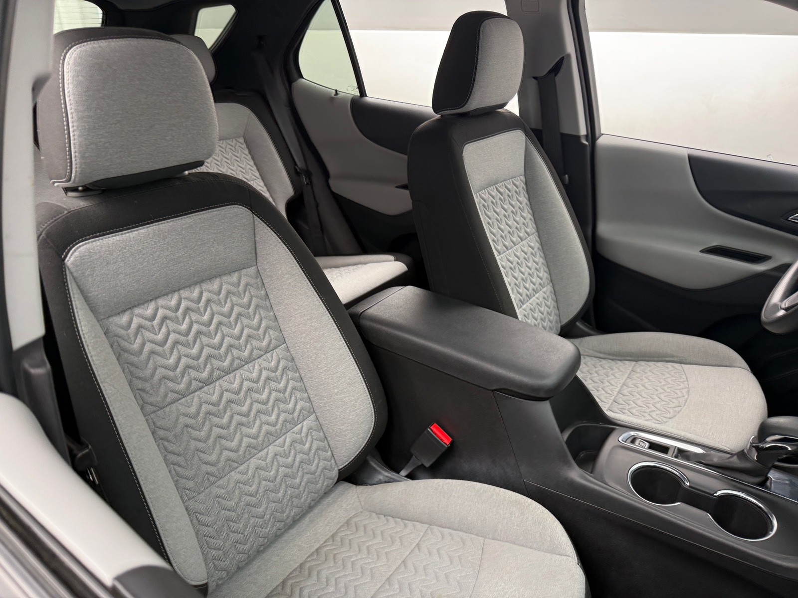 Thumbnail: 2023 Chevrolet Equinox - 2