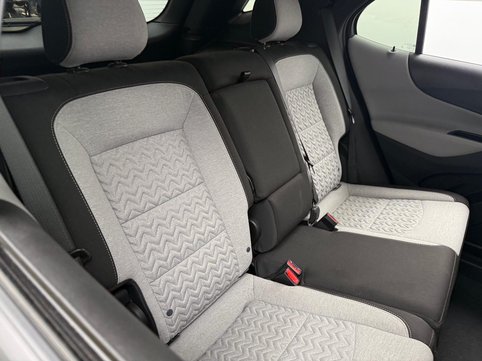 Thumbnail: 2023 Chevrolet Equinox - 6