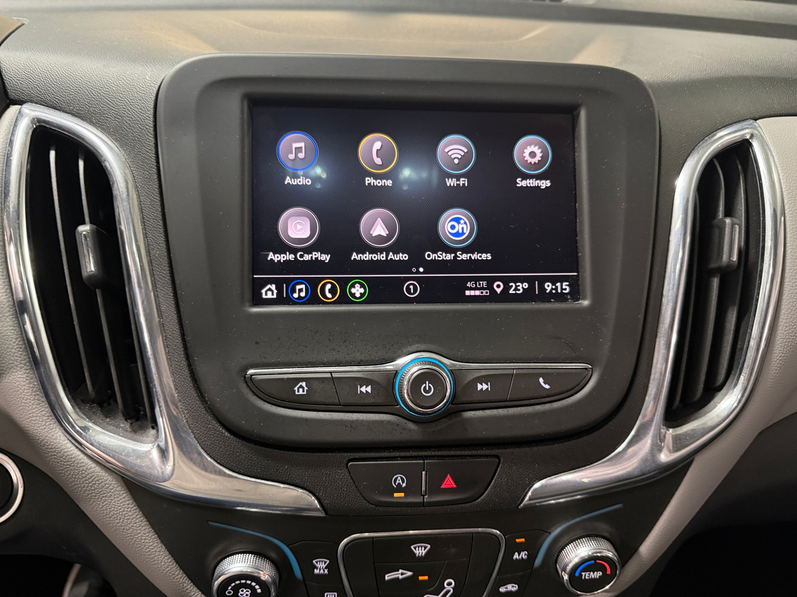 Thumbnail: 2023 Chevrolet Equinox - 4