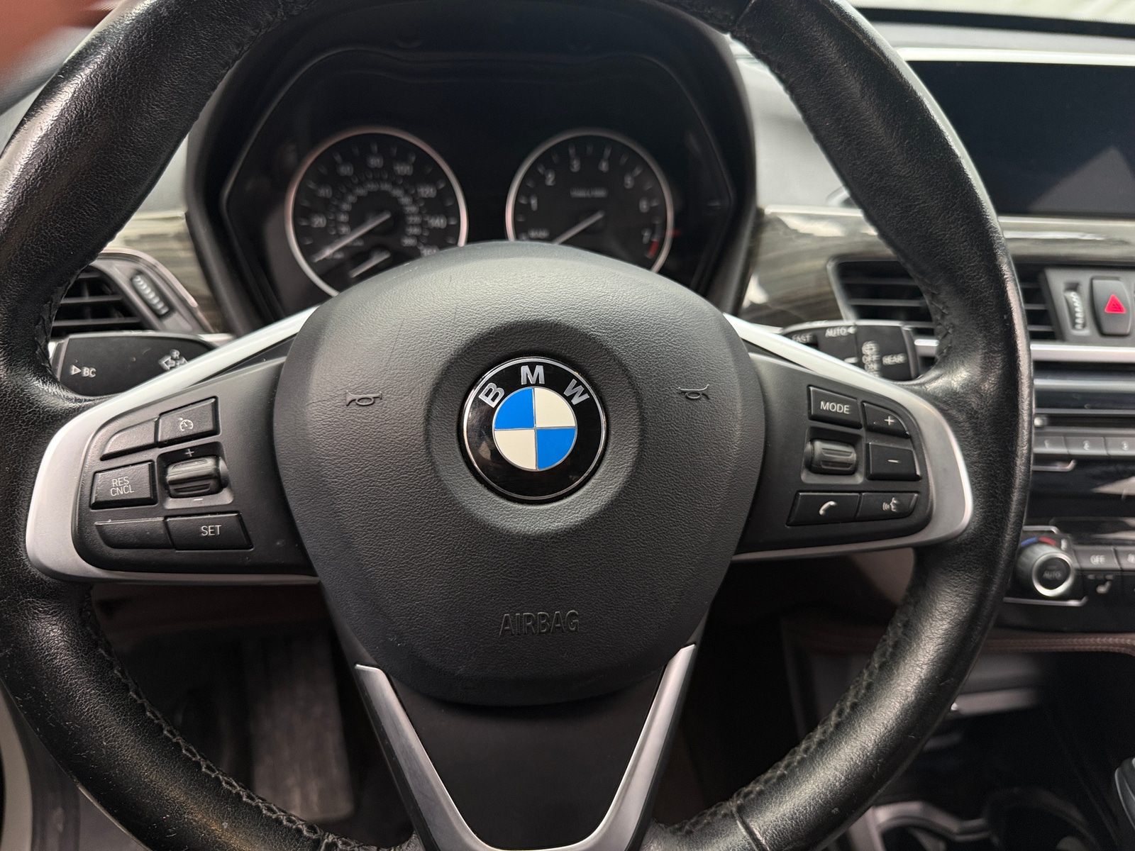 Thumbnail: 2017 BMW X1 - 4