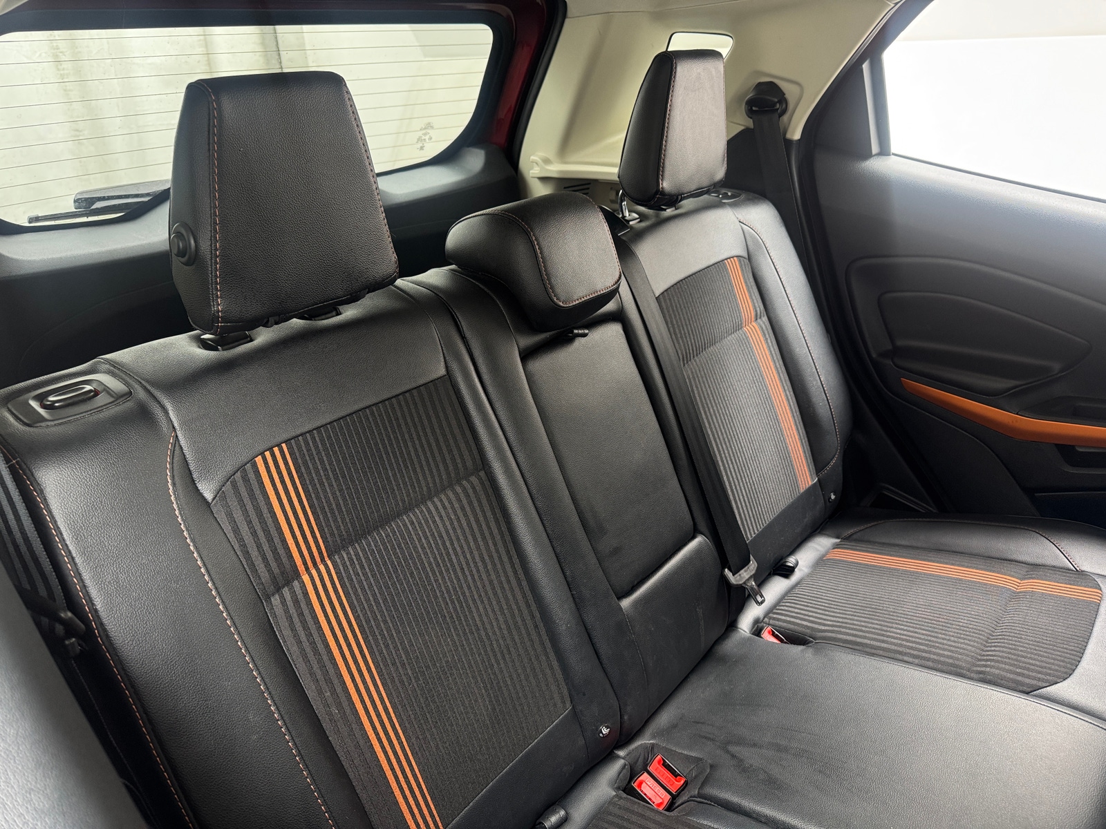 Thumbnail: 2018 Ford EcoSport - 6