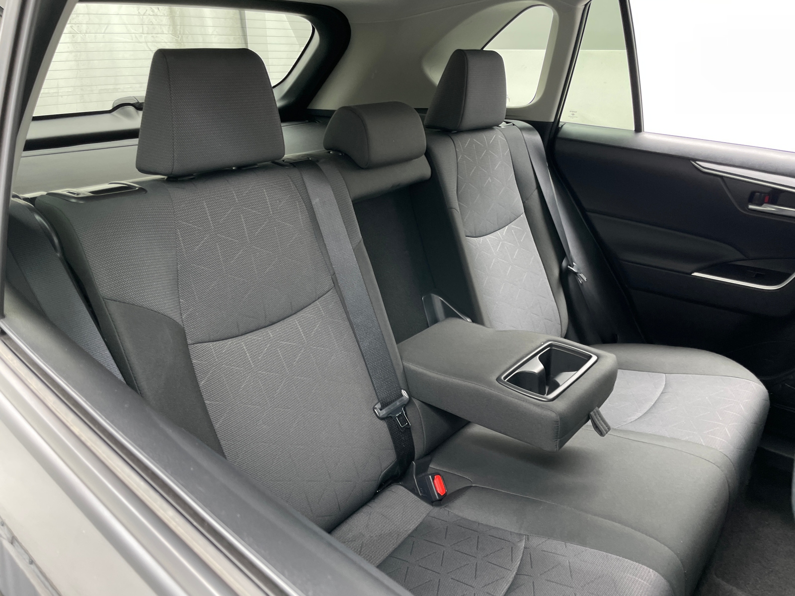 Thumbnail: 2025 Toyota RAV4 - 6