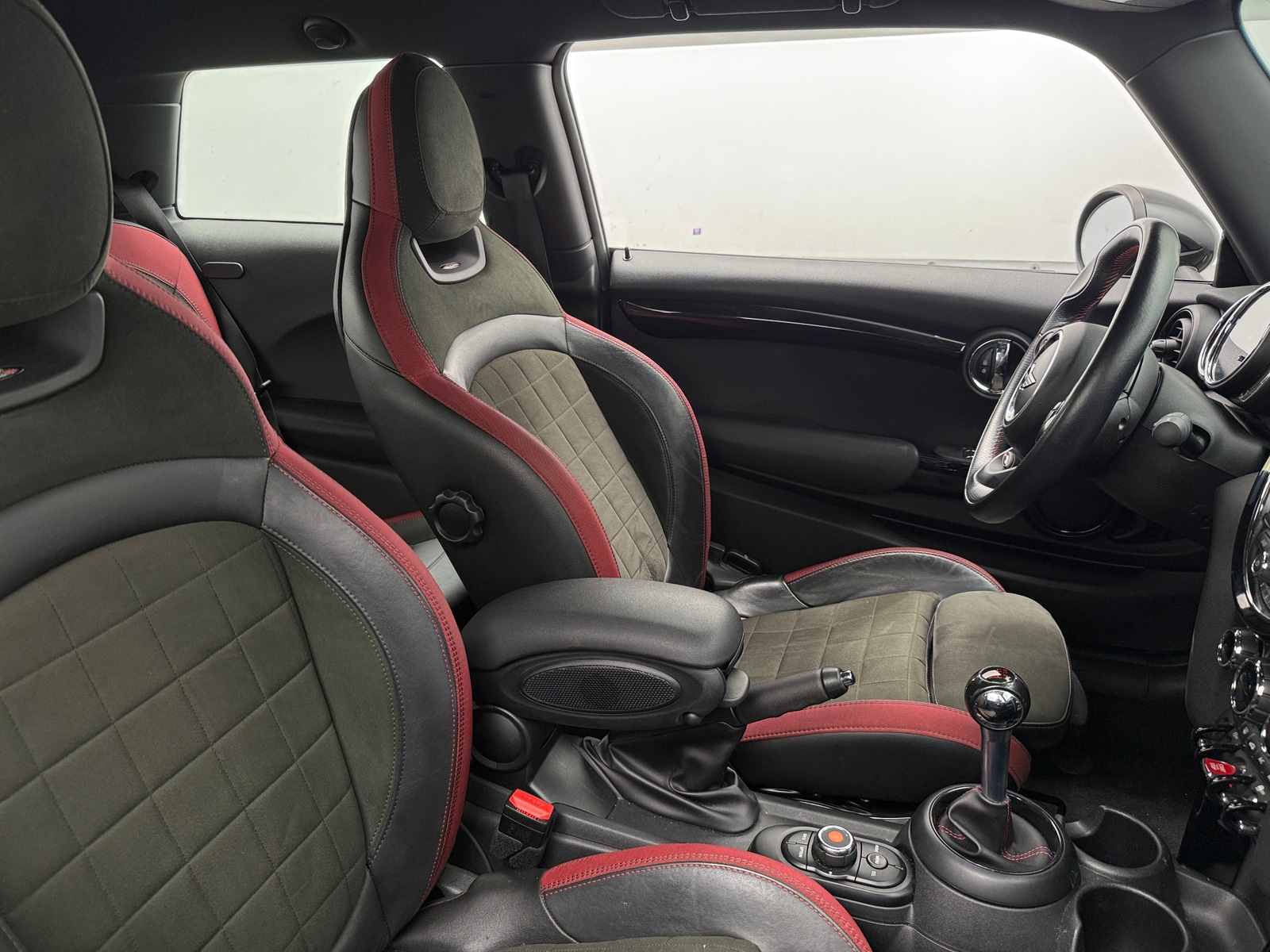 Thumbnail: 2018 MINI Cooper Hardtop - 2