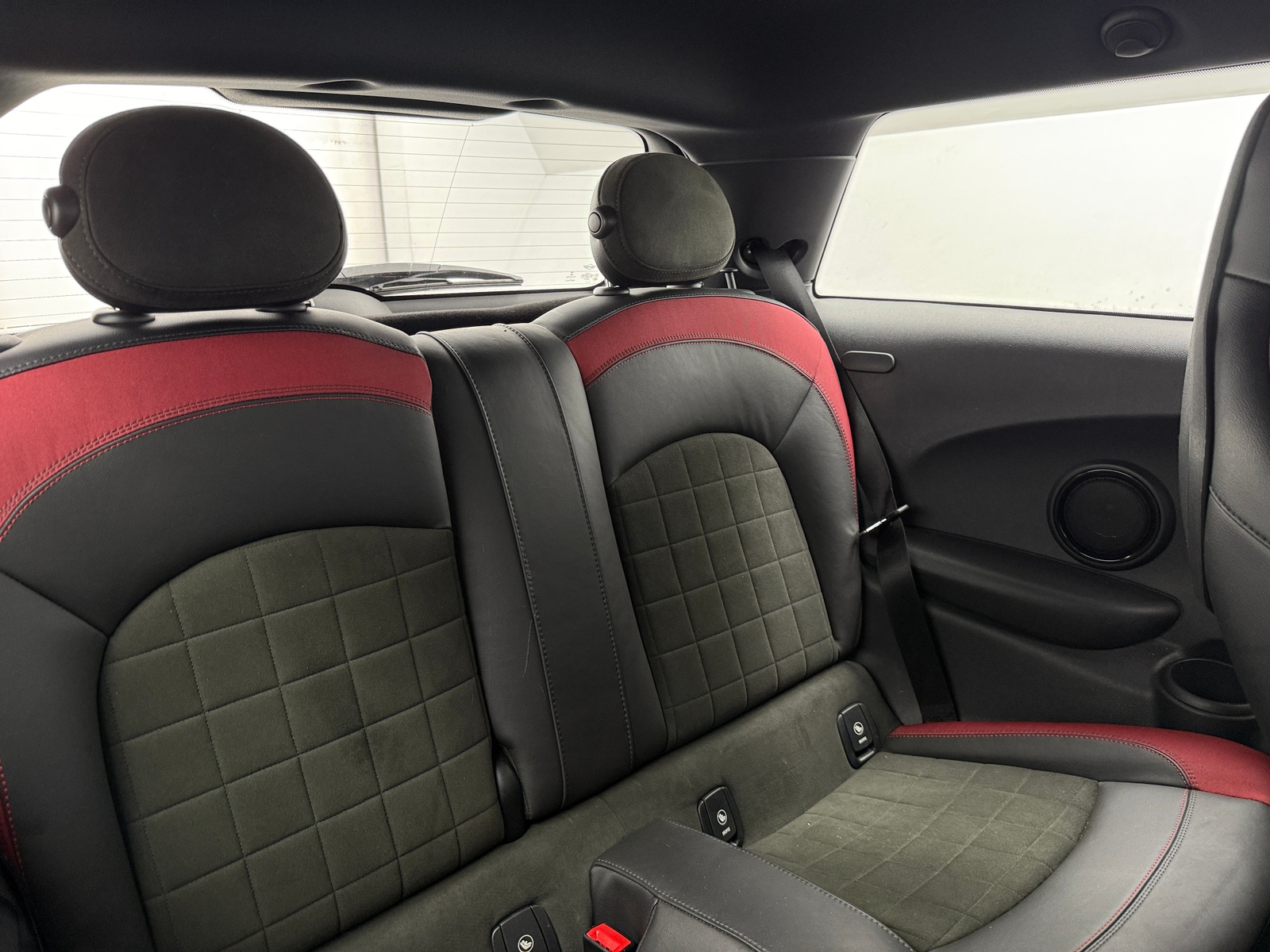 Thumbnail: 2018 MINI Cooper Hardtop - 6