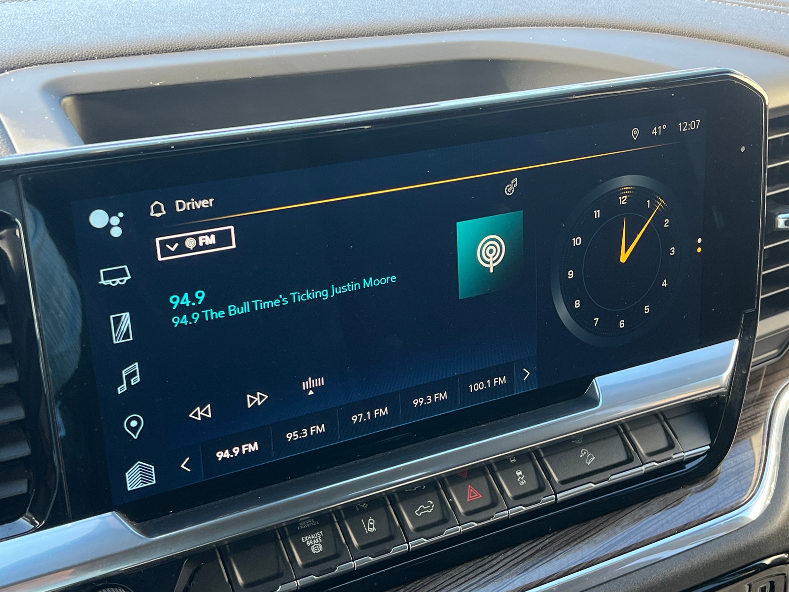 Thumbnail: 2024 Chevrolet Silverado 3500 - 4