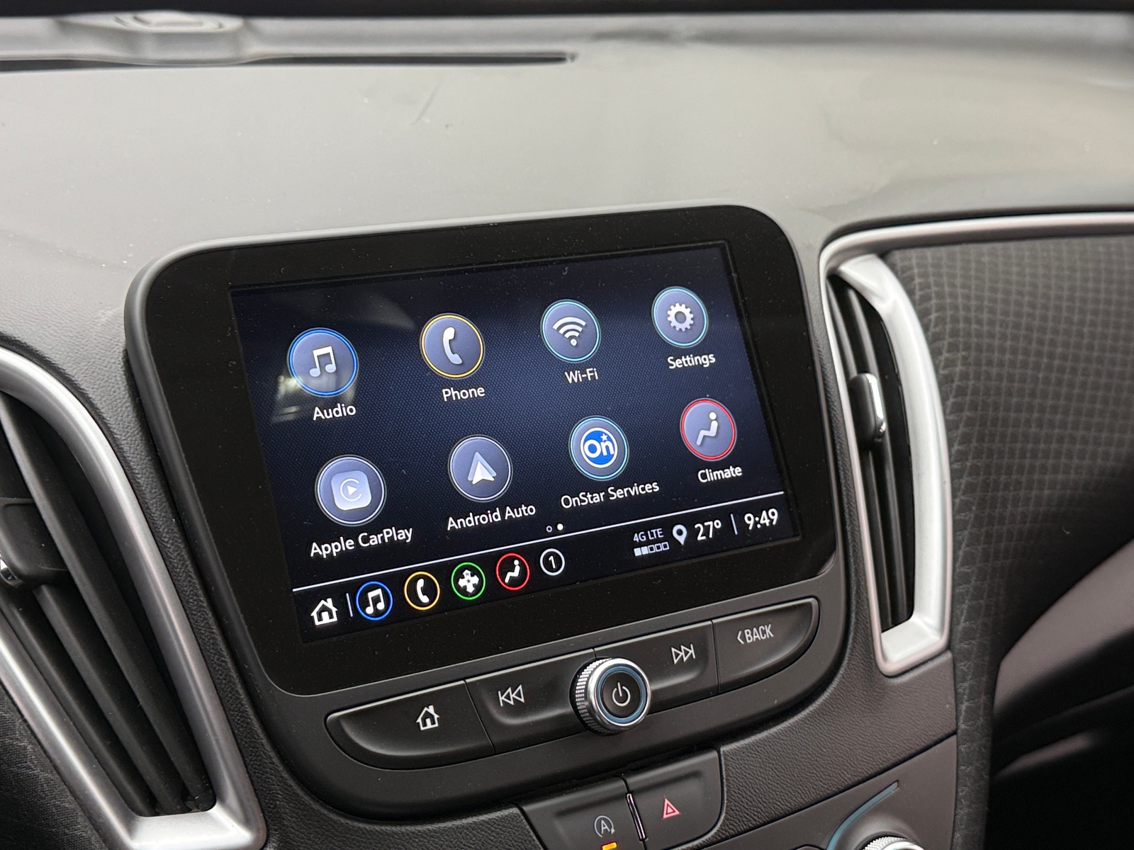 Thumbnail: 2024 Chevrolet Malibu - 4