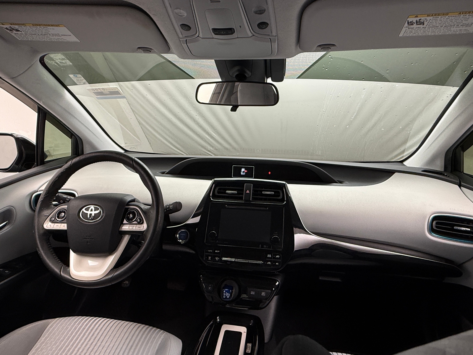 Thumbnail: 2017 Toyota Prius - 3