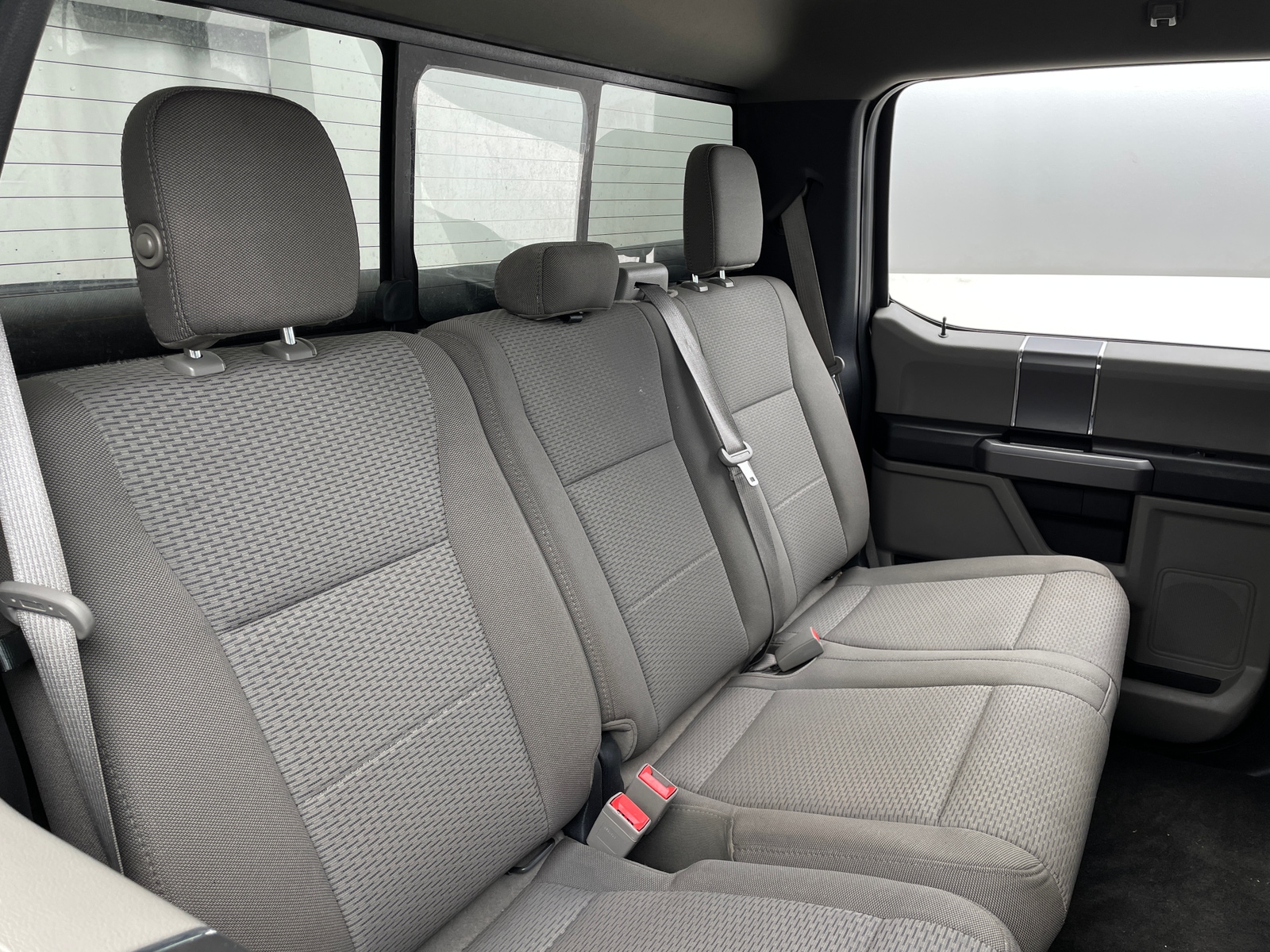 Thumbnail: 2018 Ford Econoline - 6