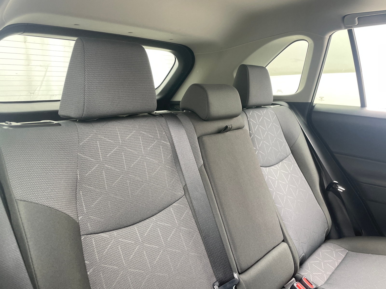 Thumbnail: 2025 Toyota RAV4 - 6