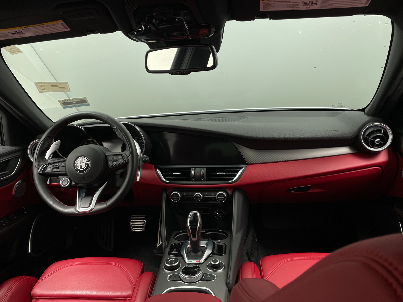 Thumbnail: 2020 Alfa Romeo Giulia - 2
