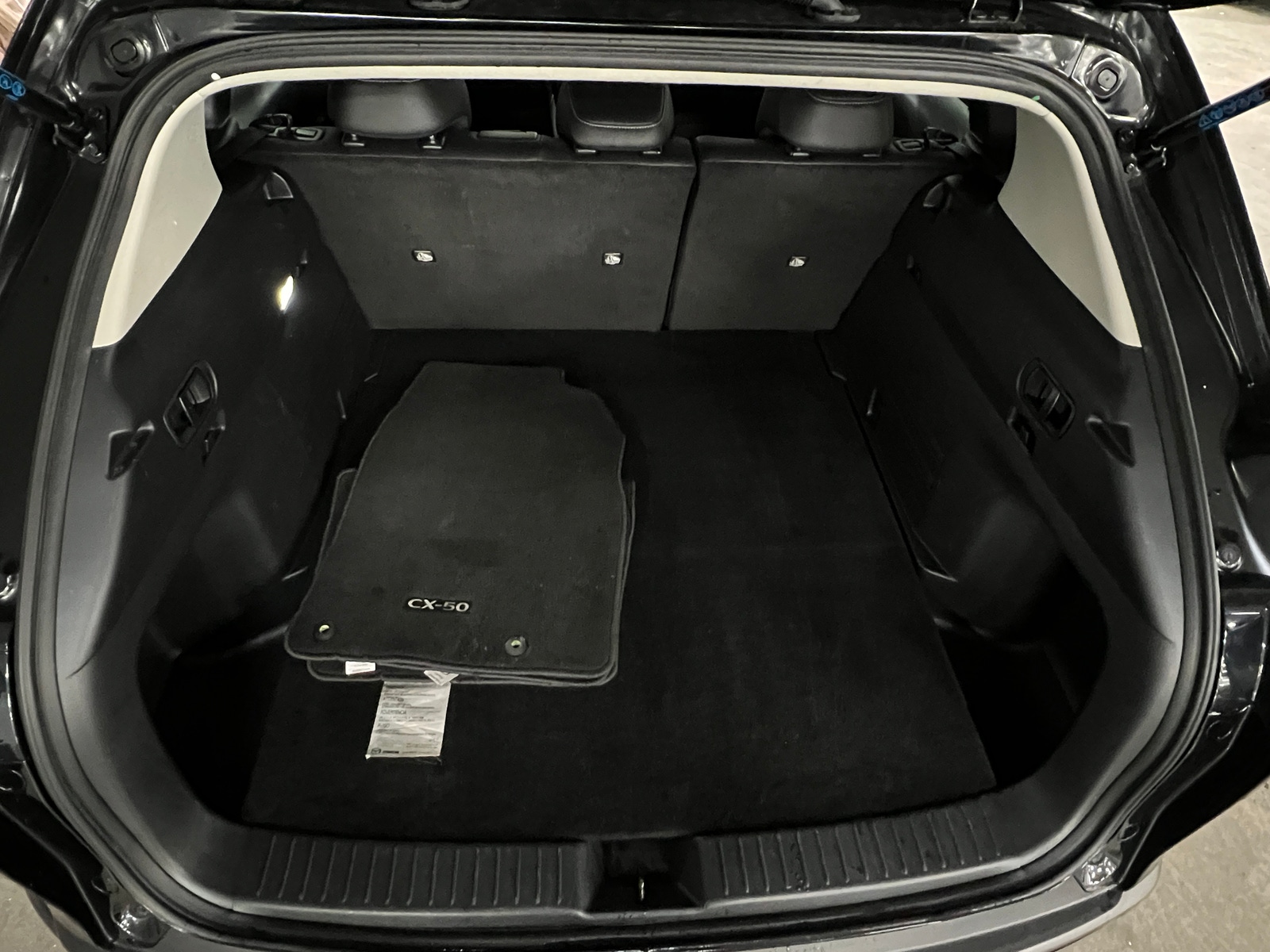 Thumbnail: 2025 Mazda CX-50 - 6