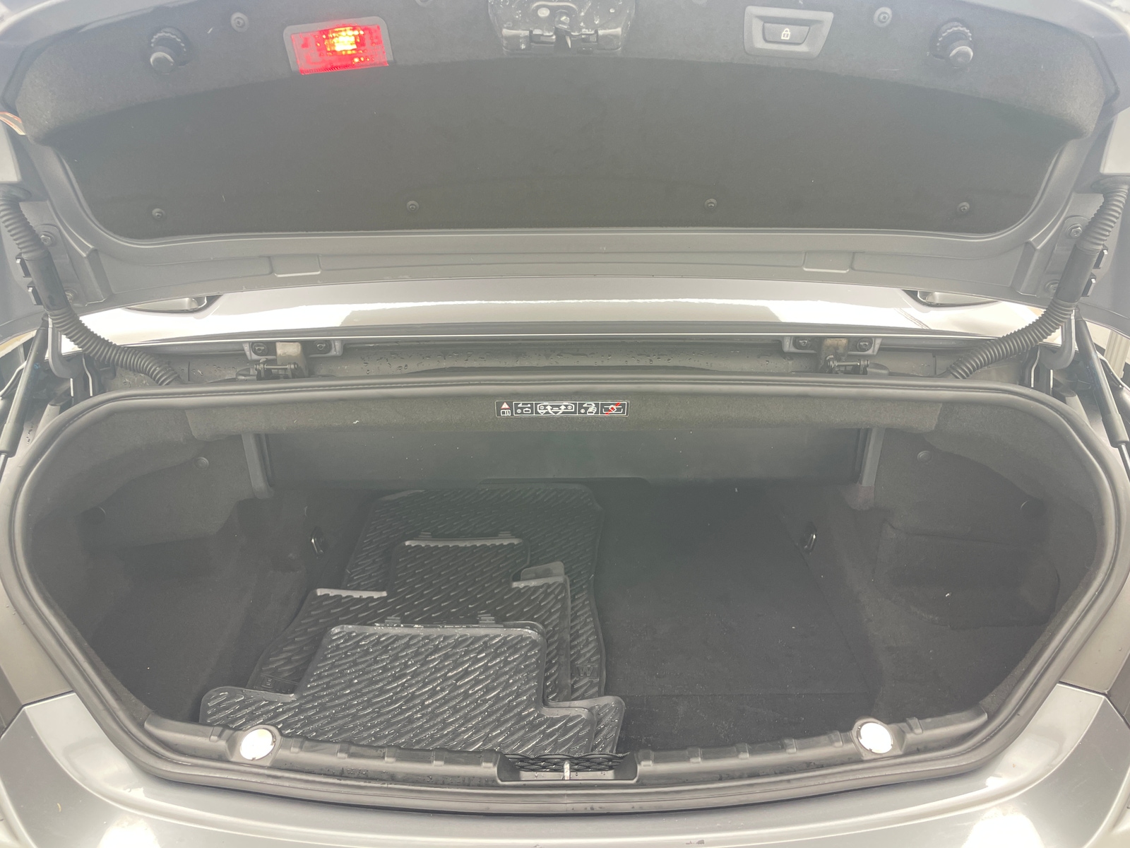 Thumbnail: 2016 BMW M6 - 2