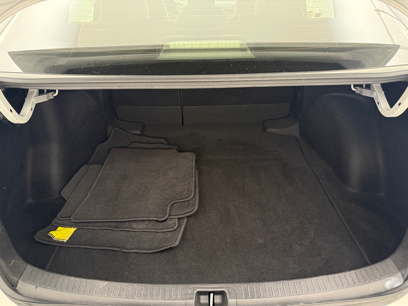 Thumbnail: 2024 Toyota Corolla - 6