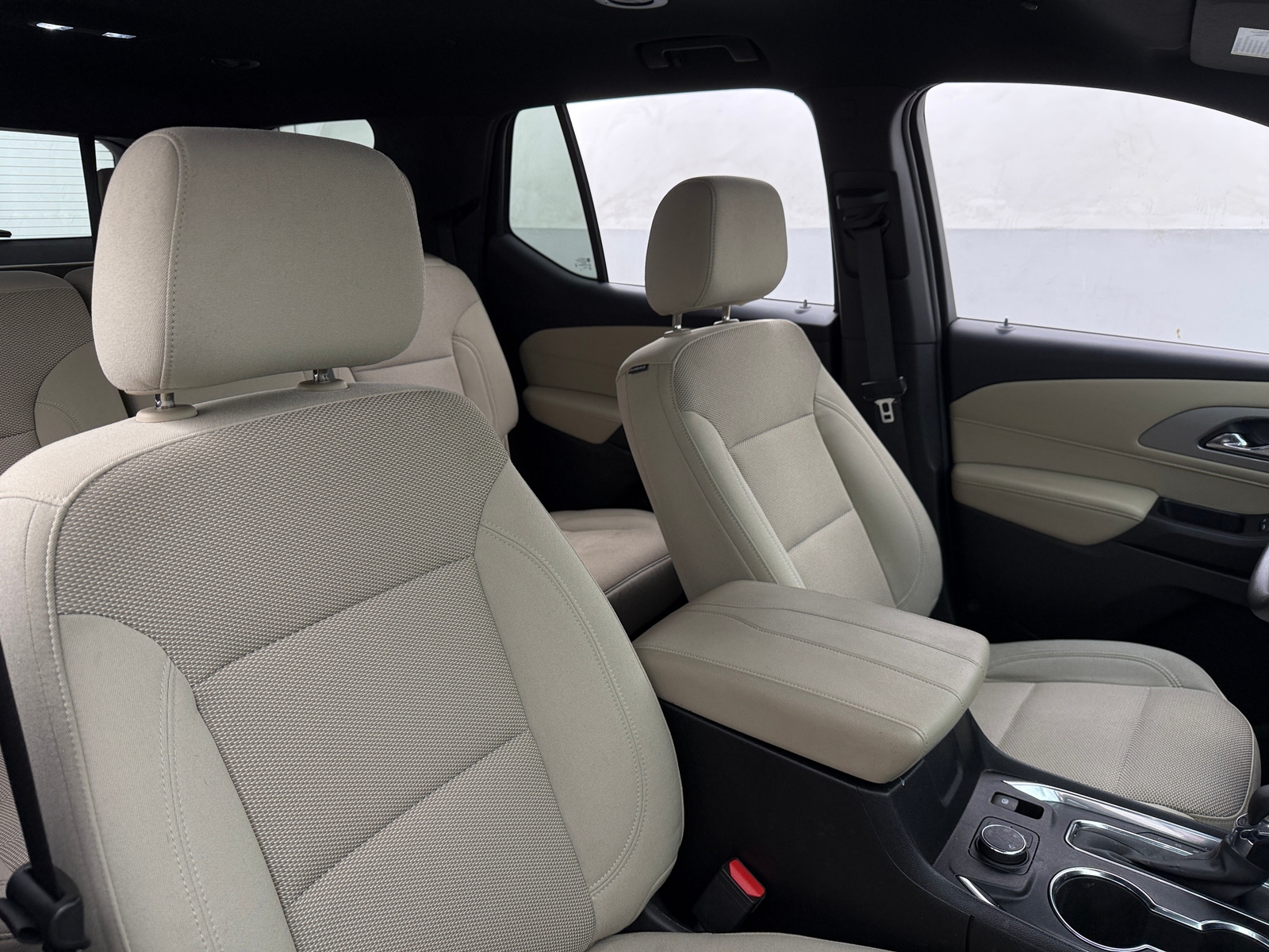 Thumbnail: 2023 Chevrolet Traverse - 2