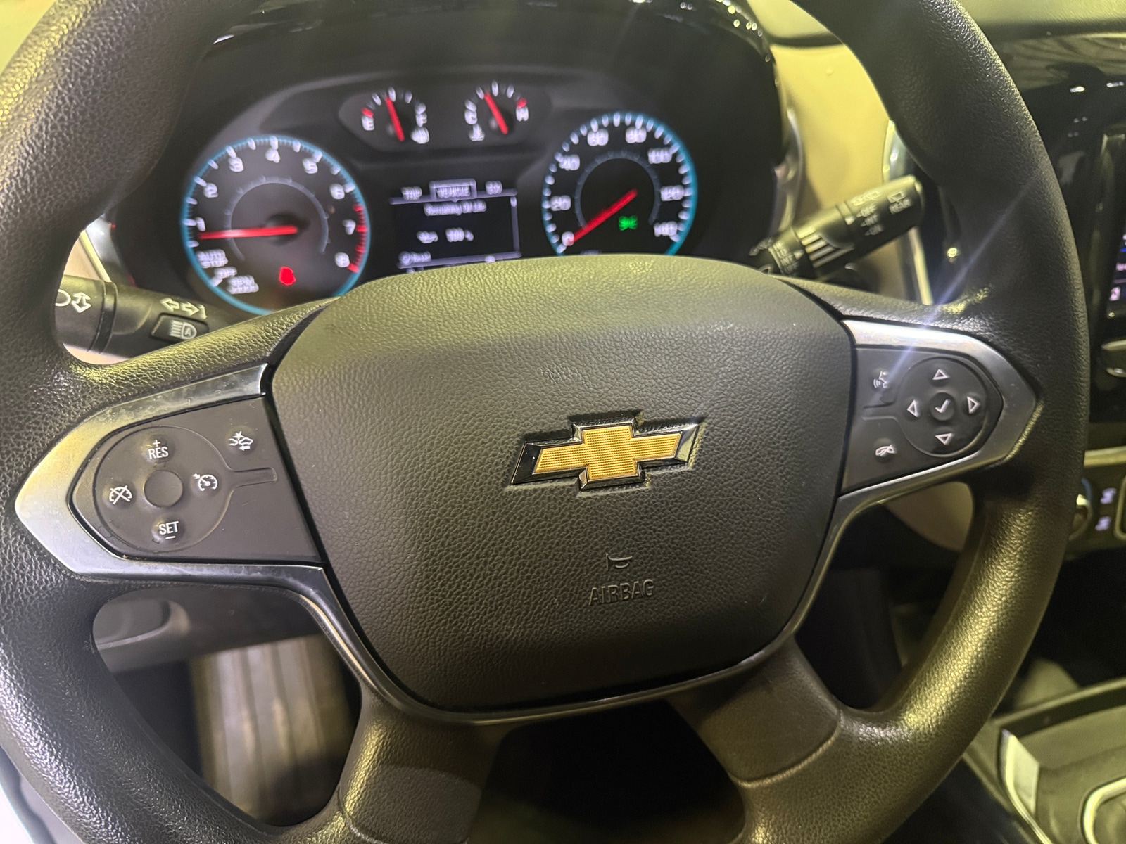 Thumbnail: 2023 Chevrolet Traverse - 5