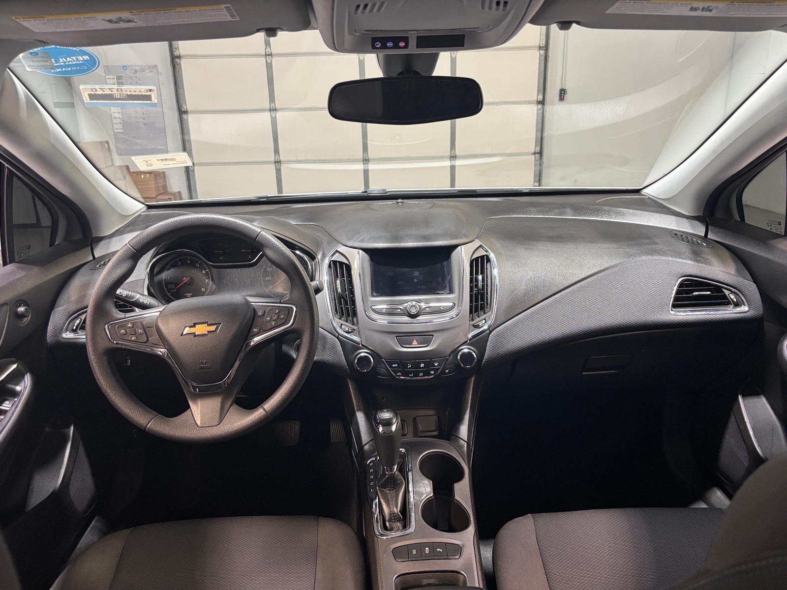 Thumbnail: 2019 Chevrolet Cruze - 3