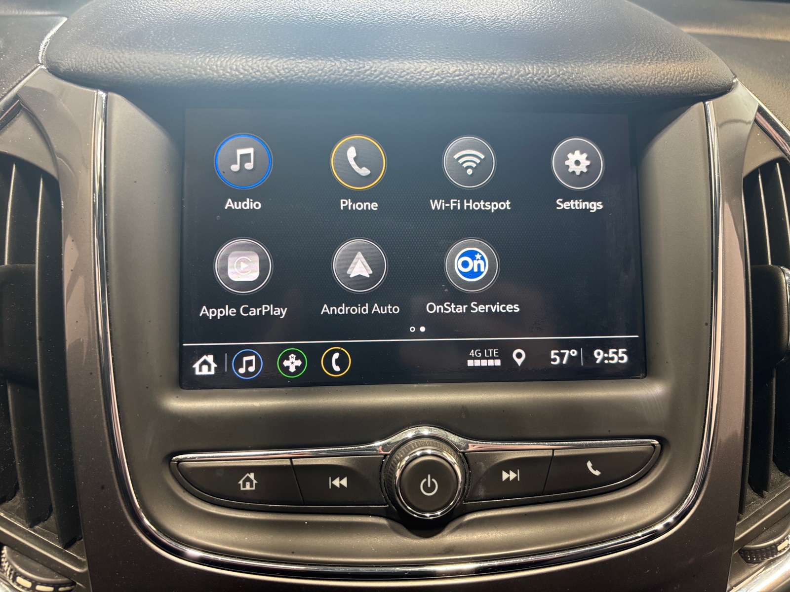 Thumbnail: 2019 Chevrolet Cruze - 4