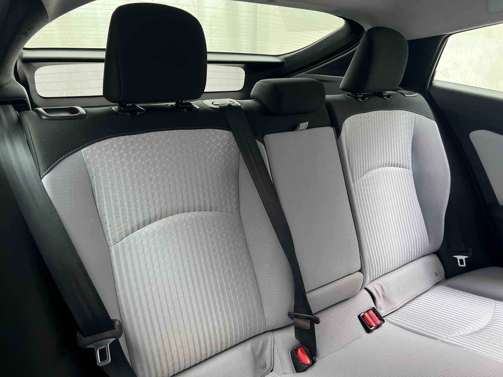 Thumbnail: 2017 Toyota Prius - 6