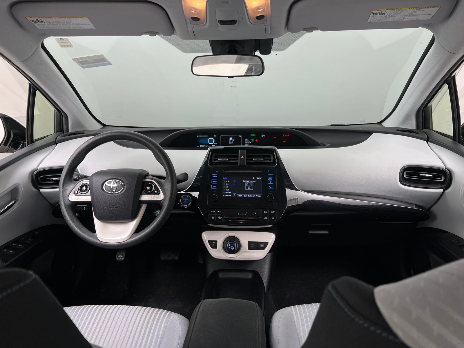 Thumbnail: 2017 Toyota Prius - 3