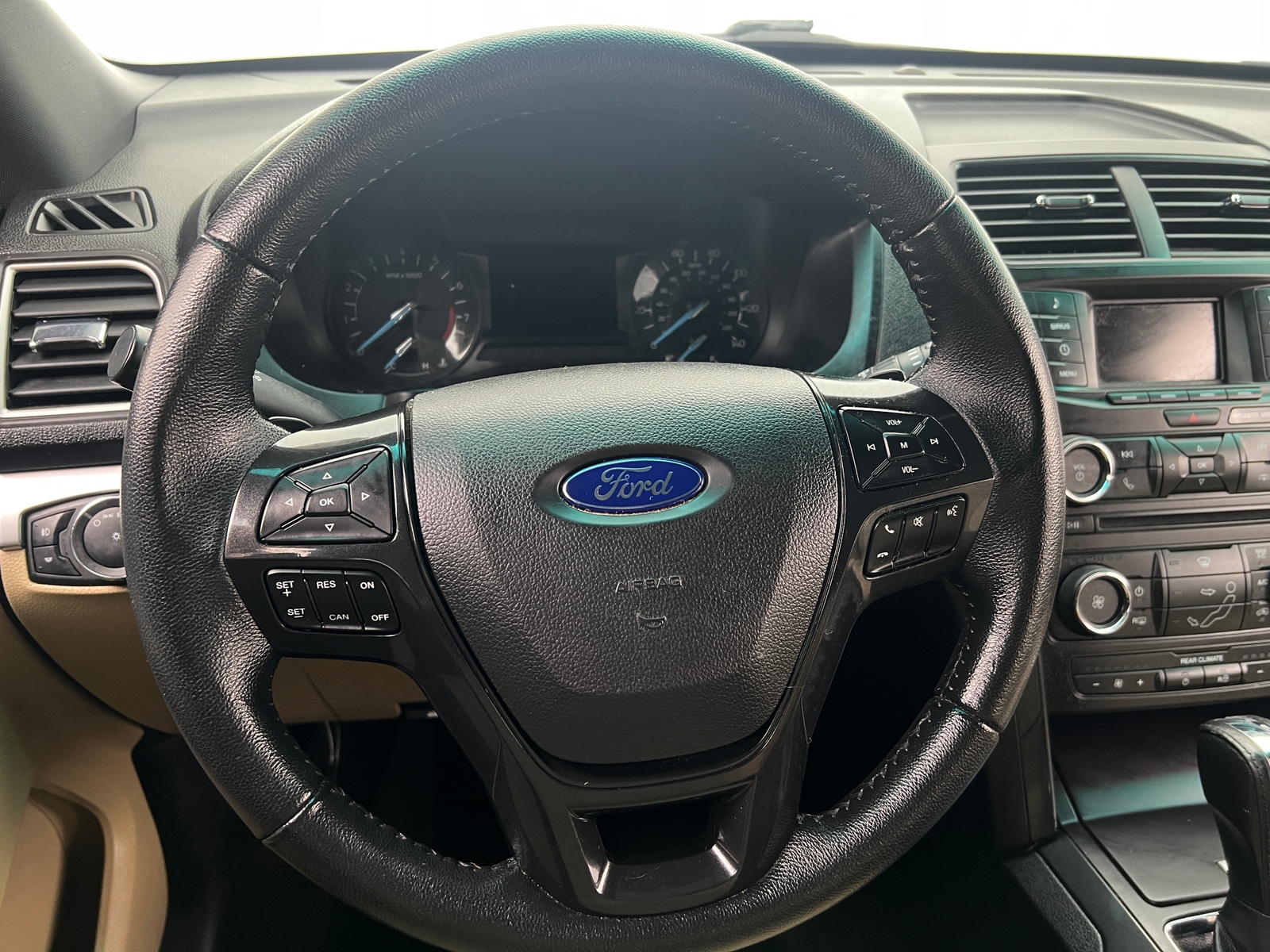 Thumbnail: 2017 Ford Explorer - 5