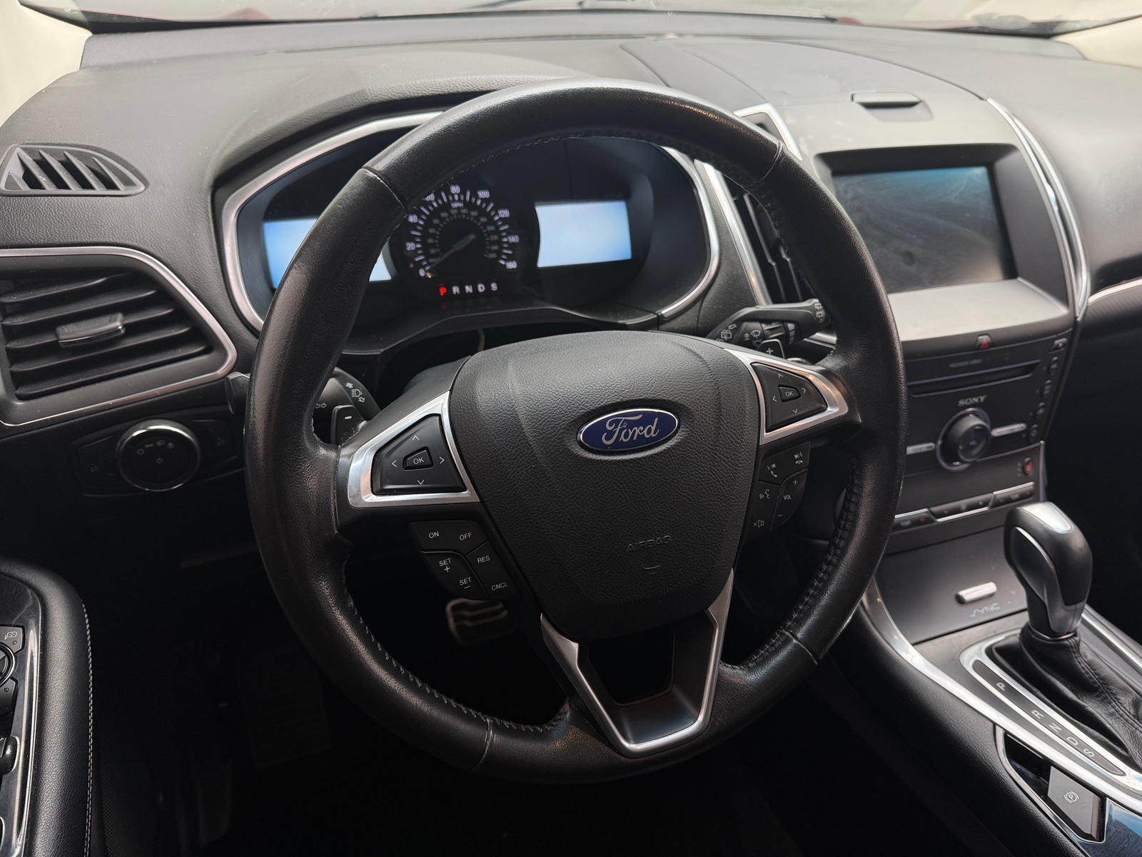 Thumbnail: 2015 Ford Edge - 4