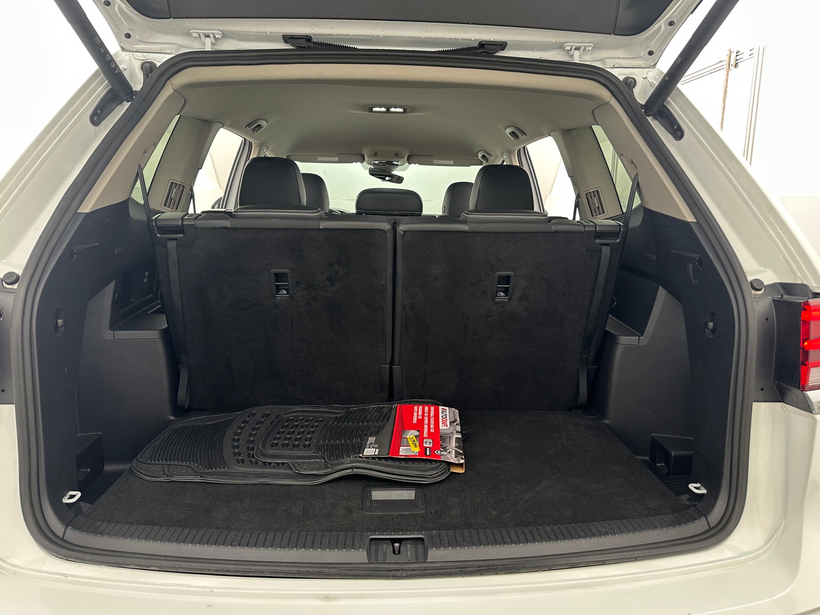 Thumbnail: 2025 Volkswagen Atlas - 6