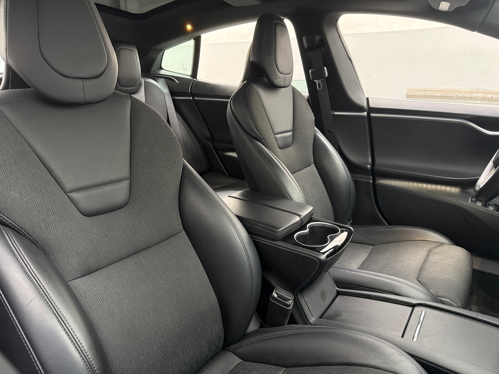 Thumbnail: 2017 Tesla Model S - 2