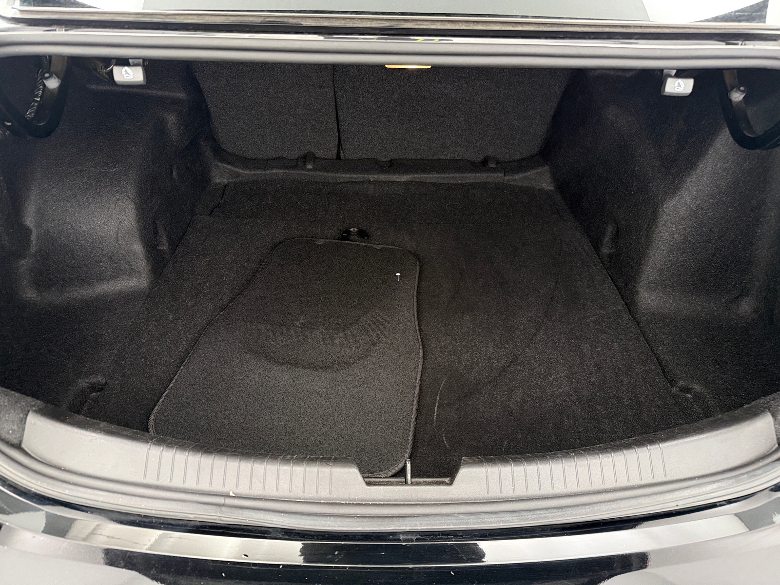 Thumbnail: 2024 Chevrolet Malibu - 7