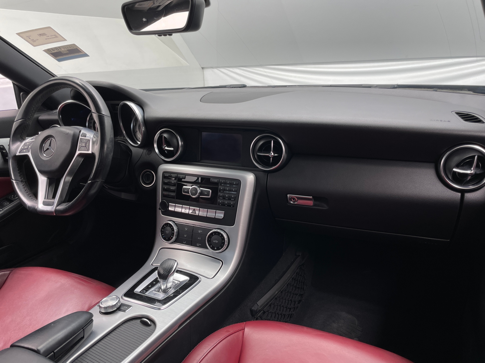 Thumbnail: 2016 Mercedes-Benz SLK - 2