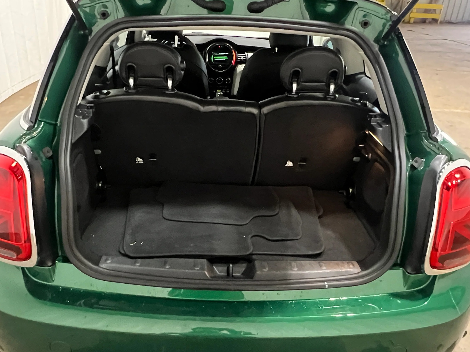 Thumbnail: 2021 MINI Cooper Hardtop - 6