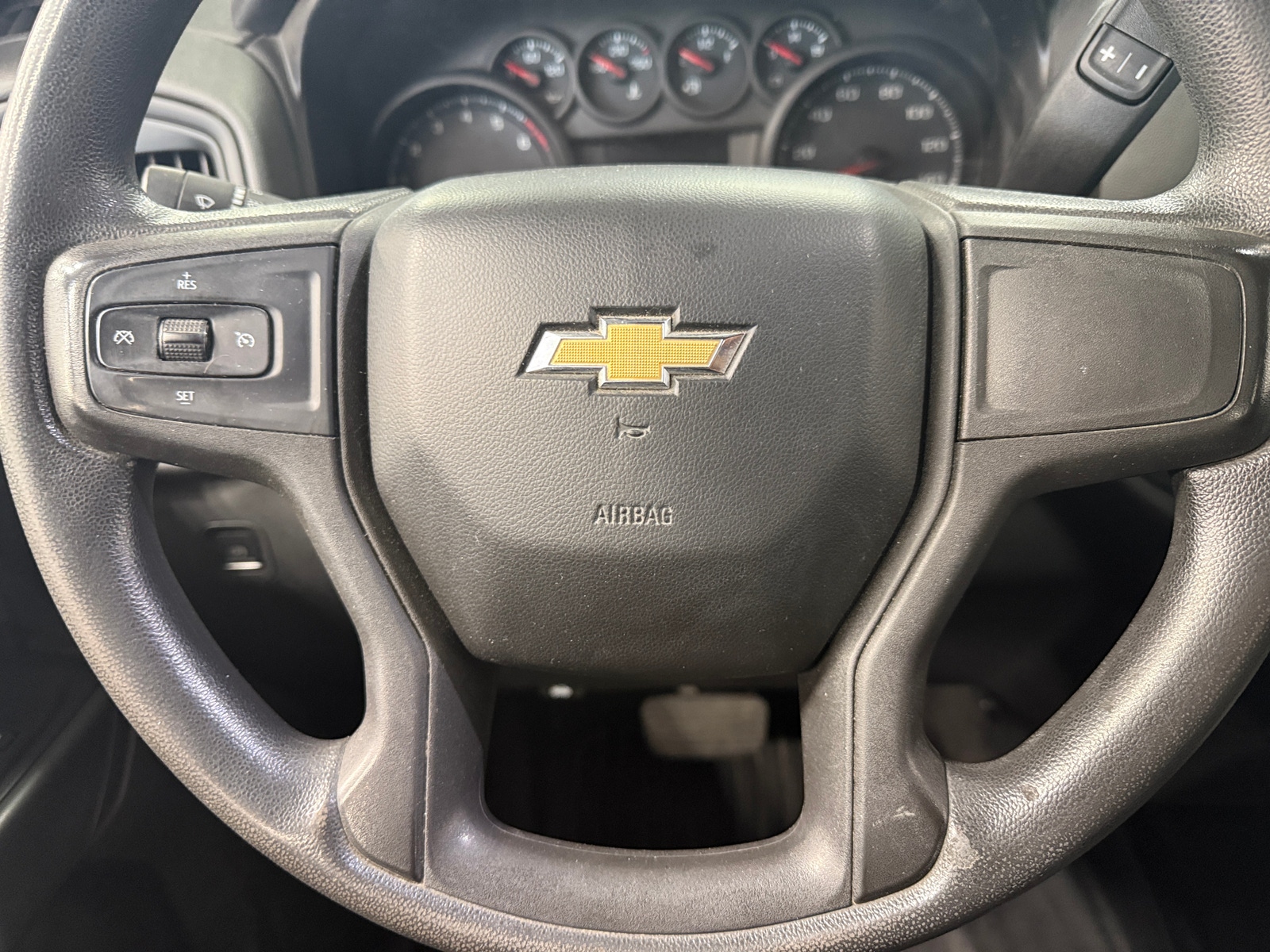 Thumbnail: 2019 Chevrolet Silverado 1500 - 5