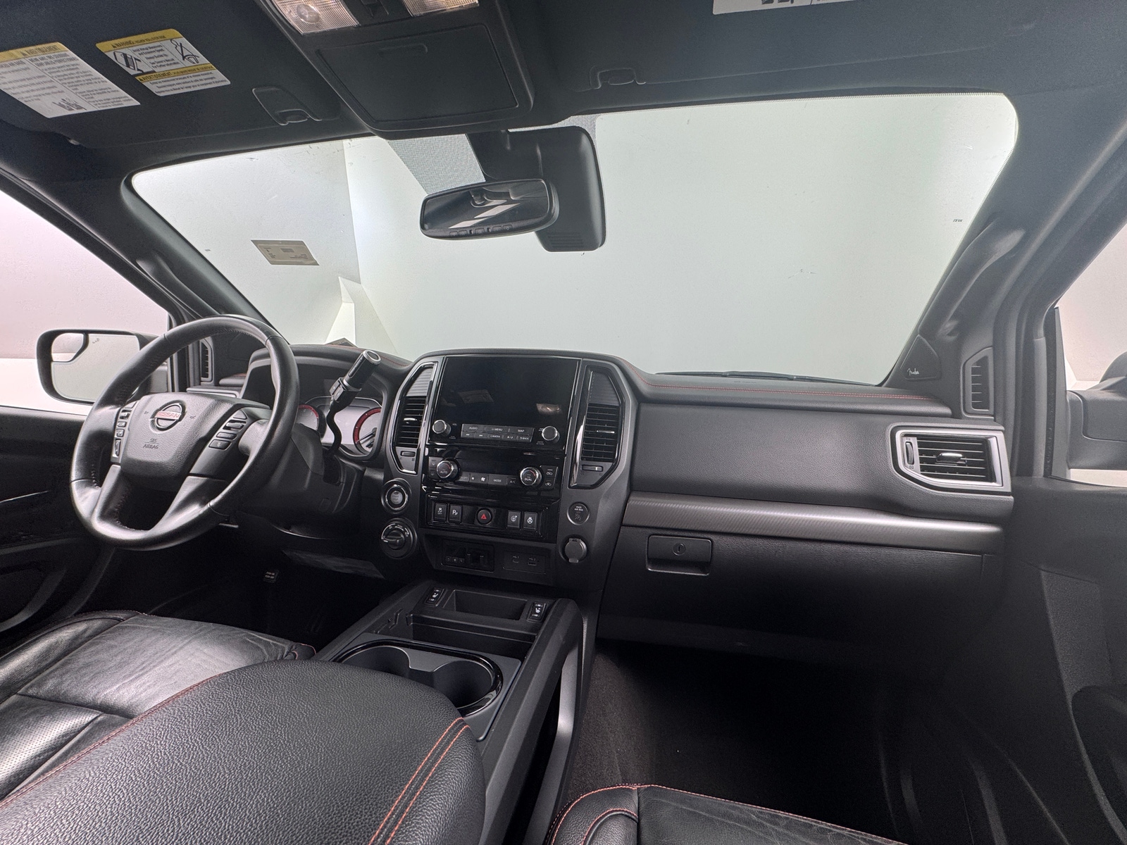 Thumbnail: 2020 Nissan Titan - 2