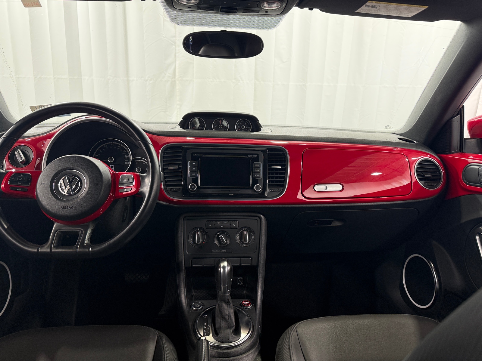 Thumbnail: 2013 Volkswagen Beetle - 2