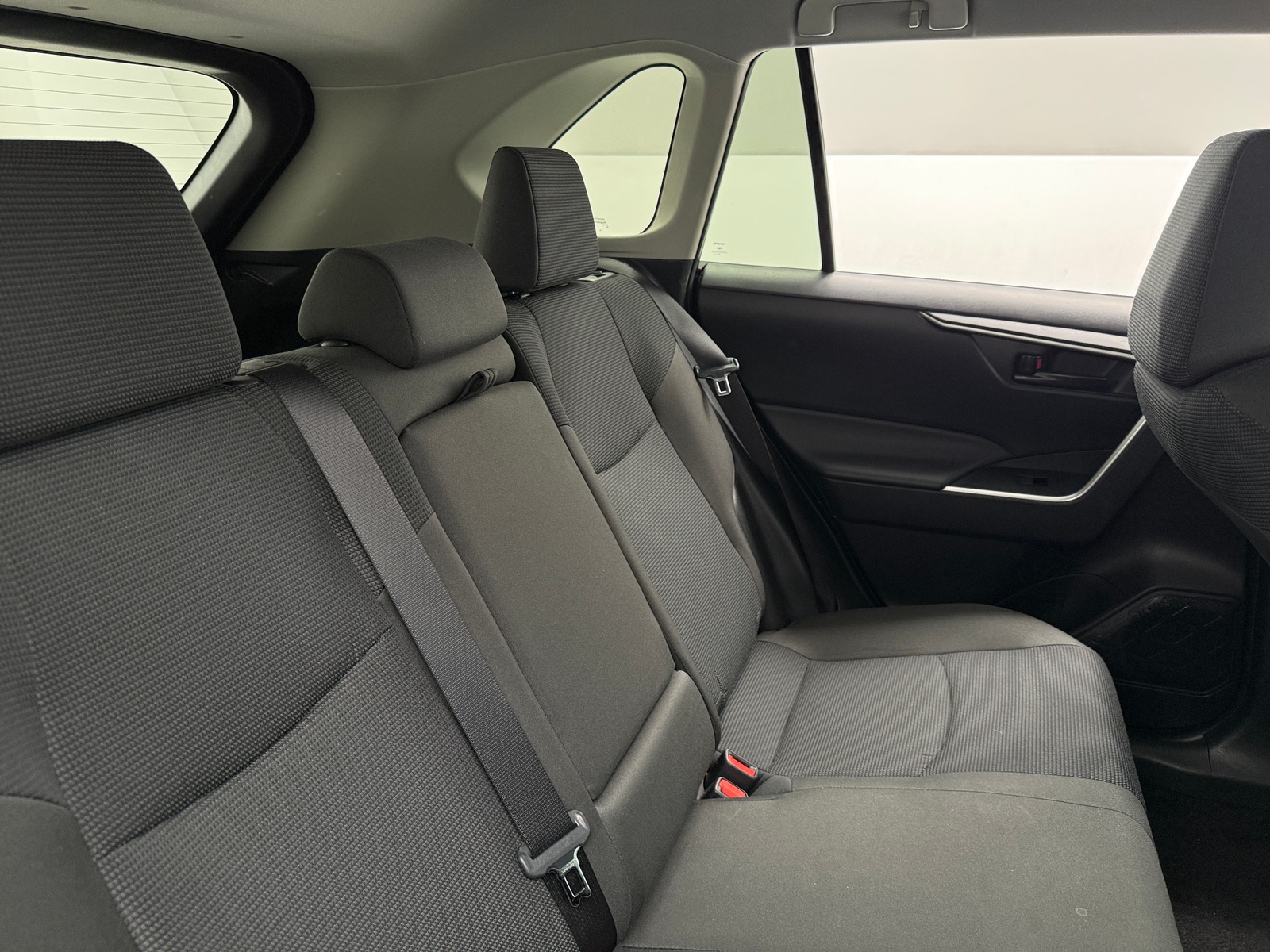 Thumbnail: 2025 Toyota RAV4 - 6