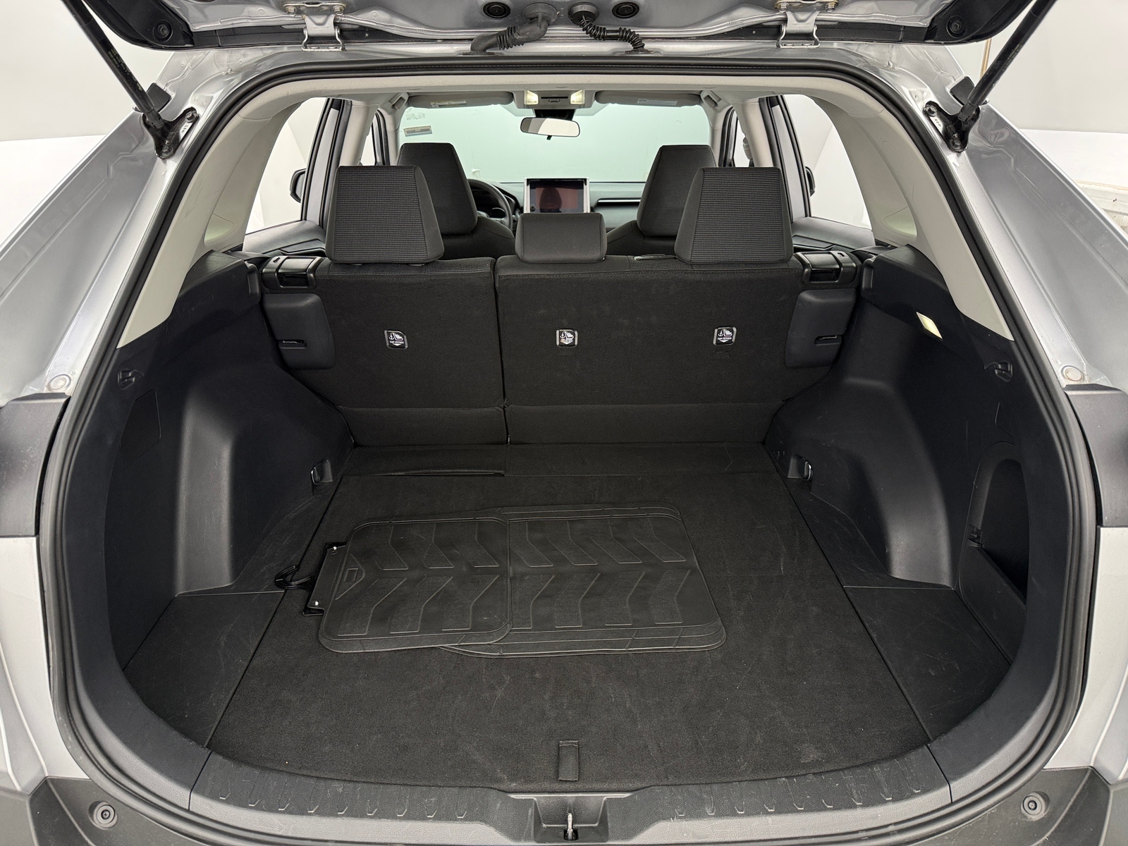 Thumbnail: 2025 Toyota RAV4 - 7