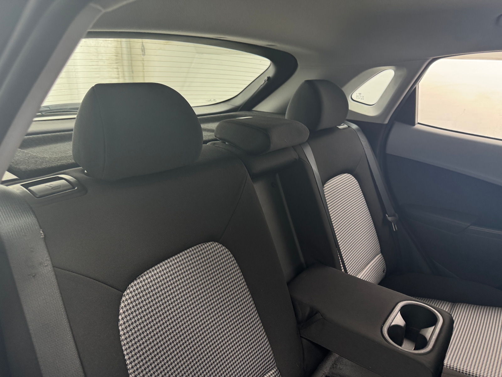 Thumbnail: 2020 Hyundai Kona - 6