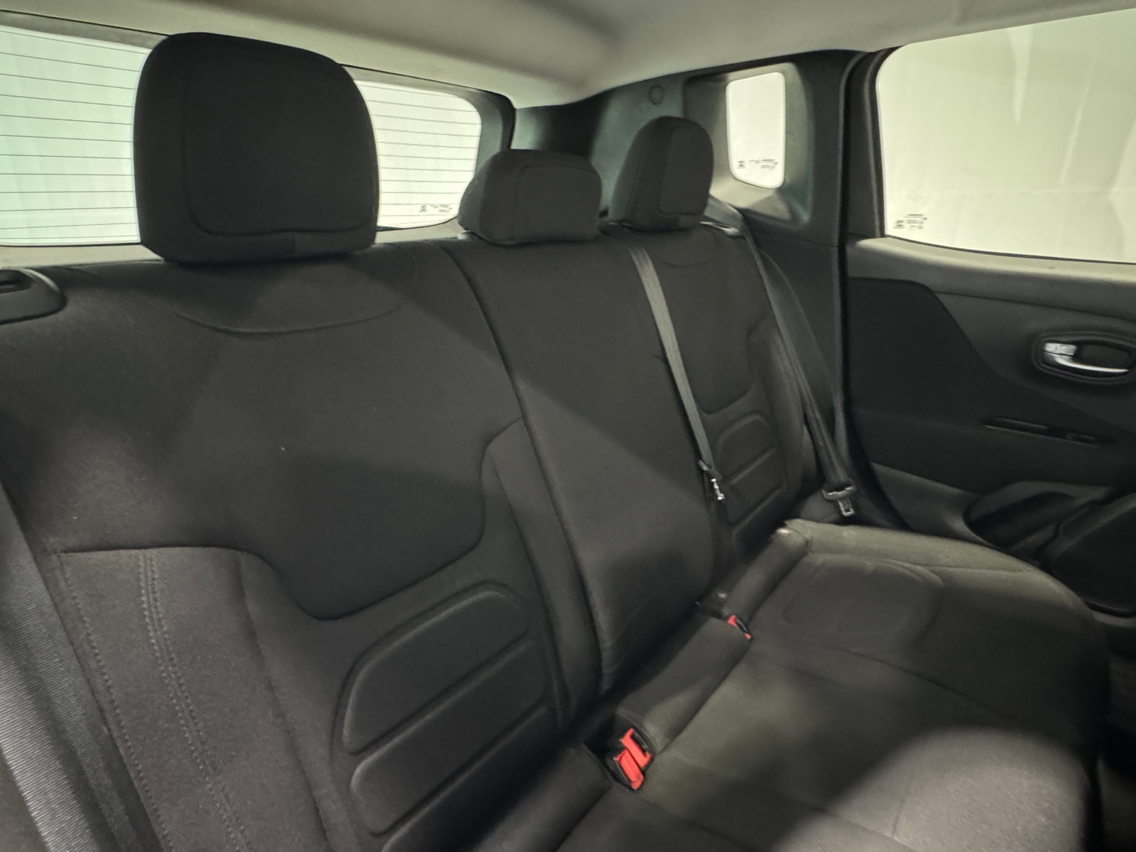 Thumbnail: 2020 Jeep Renegade - 6