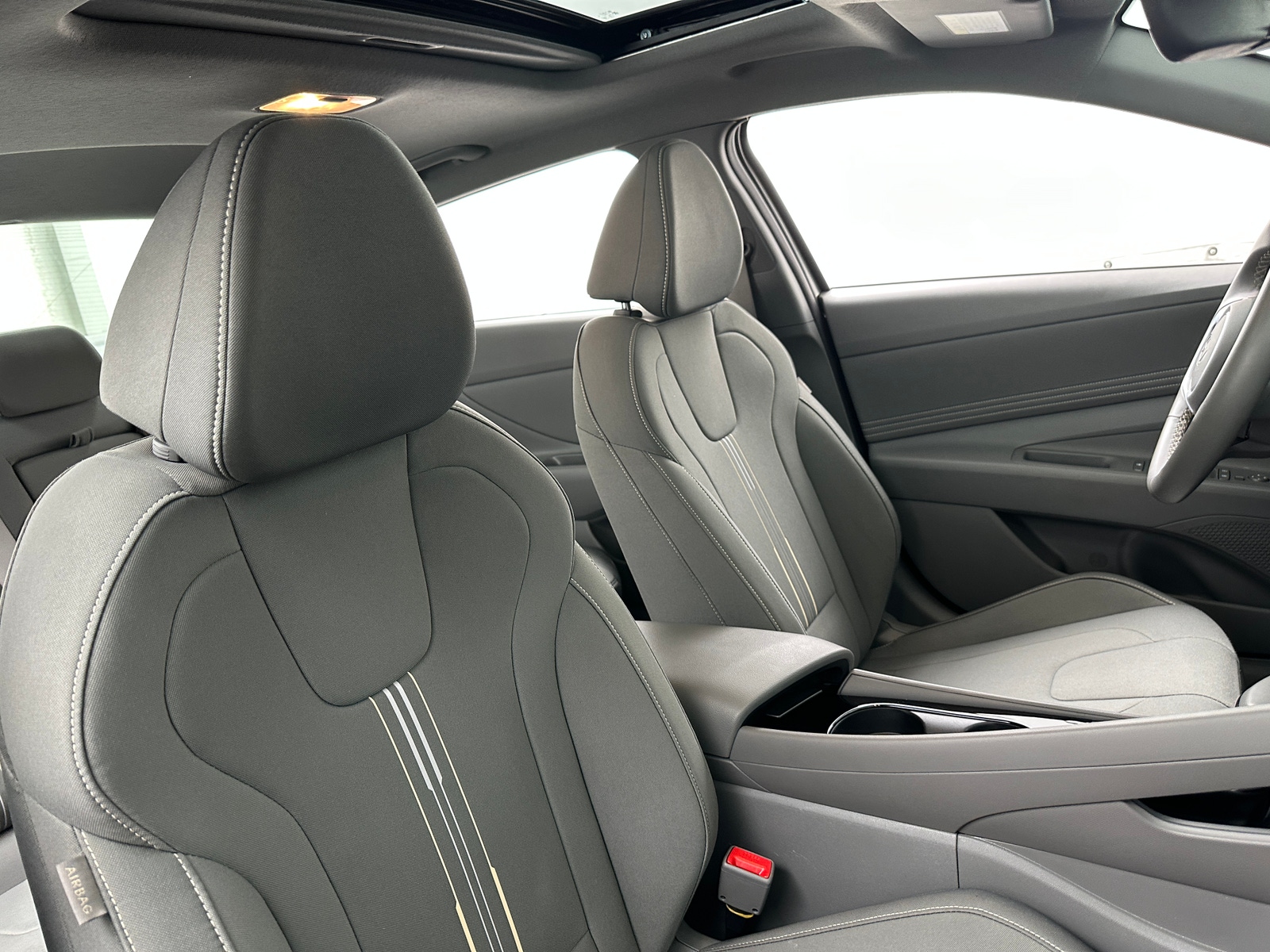 Thumbnail: 2025 Hyundai Elantra - 2