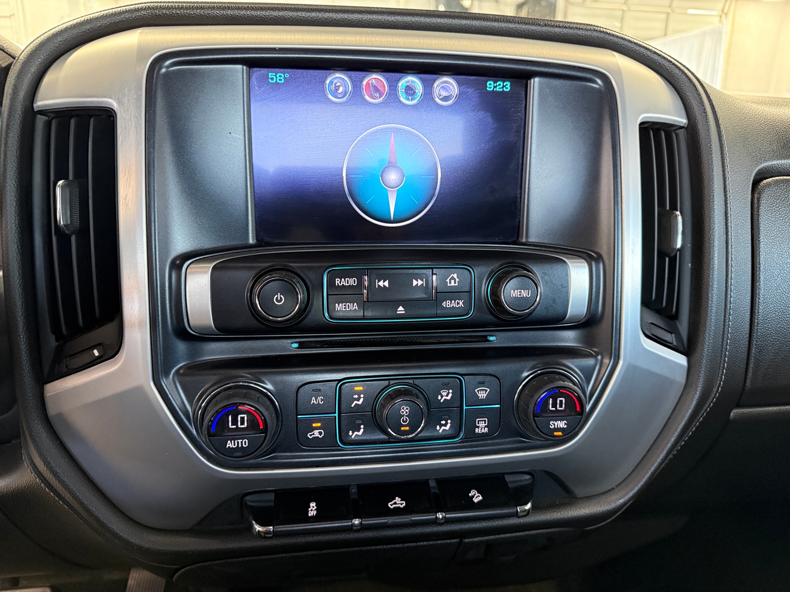 Thumbnail: 2018 GMC Sierra 1500 - 4