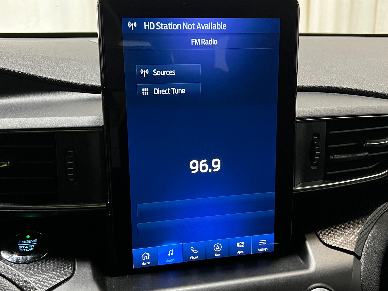 Thumbnail: 2020 Ford Explorer - 3