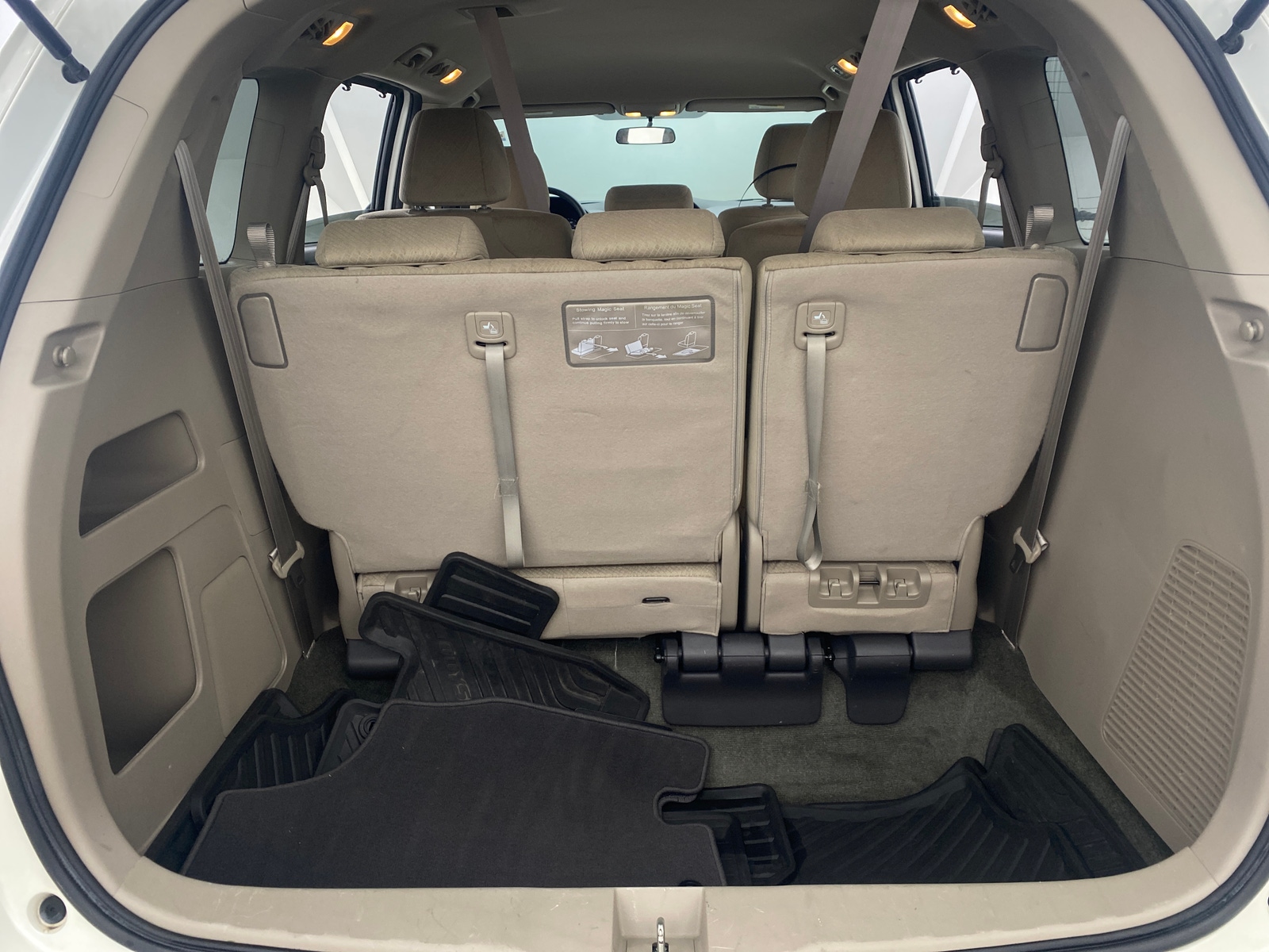 Thumbnail: 2015 Honda Odyssey - 7