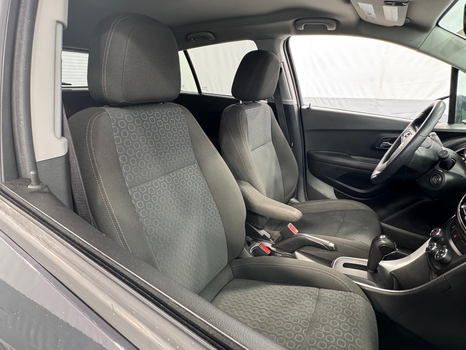 Thumbnail: 2020 Chevrolet Trax - 2