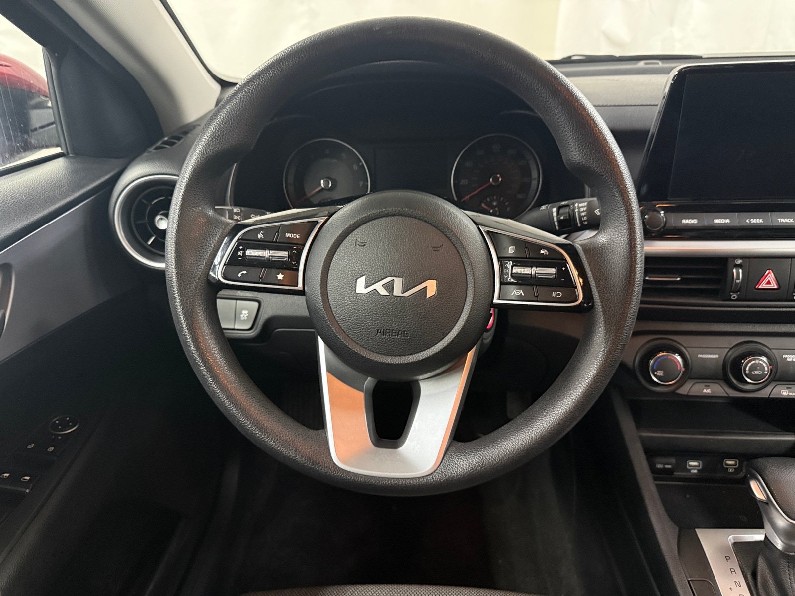 Thumbnail: 2024 Kia Forte - 5