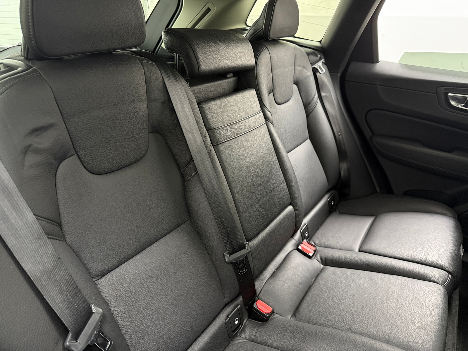 Thumbnail: 2019 Volvo XC60 - 5