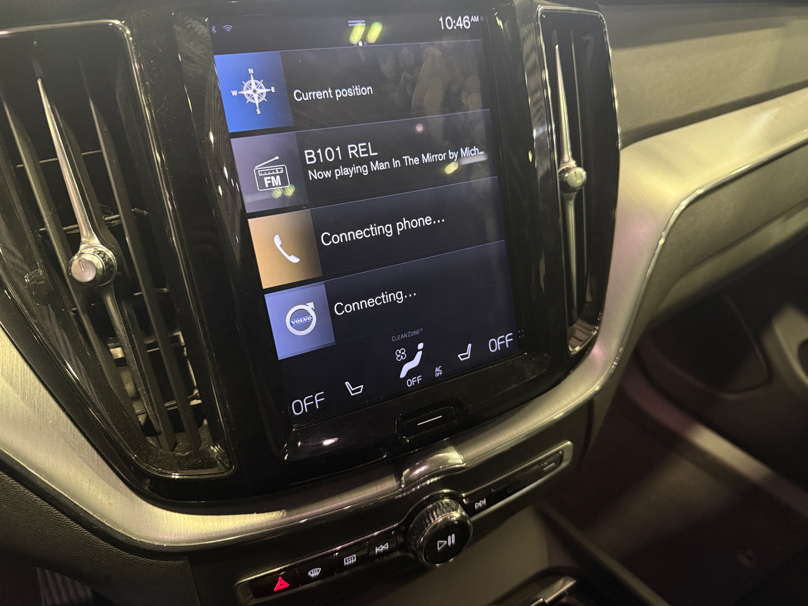 Thumbnail: 2019 Volvo XC60 - 3