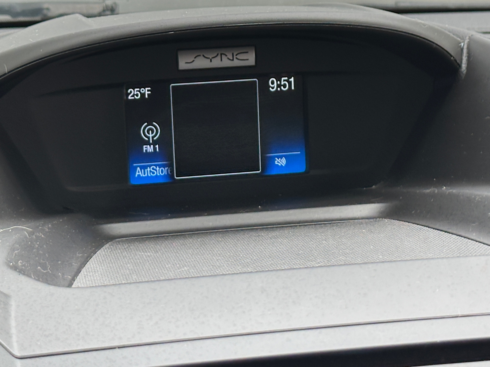 Thumbnail: 2017 Ford Escape - 4